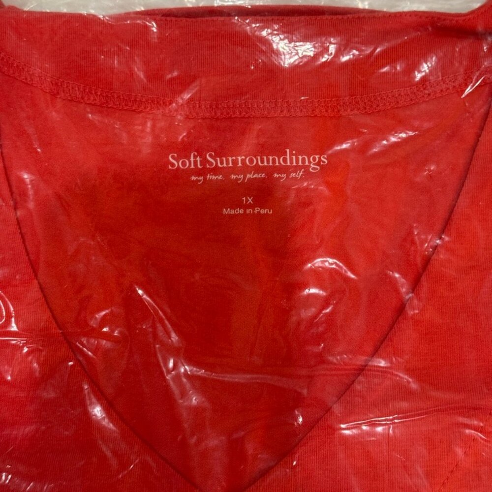 Soft Surroundings 3/4 Sleeve Ruched Side Top in Bright Coral - IX